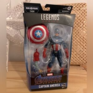 NEW Marvel Legends Series Avengers: 6" Collectible Action Figure Captain America